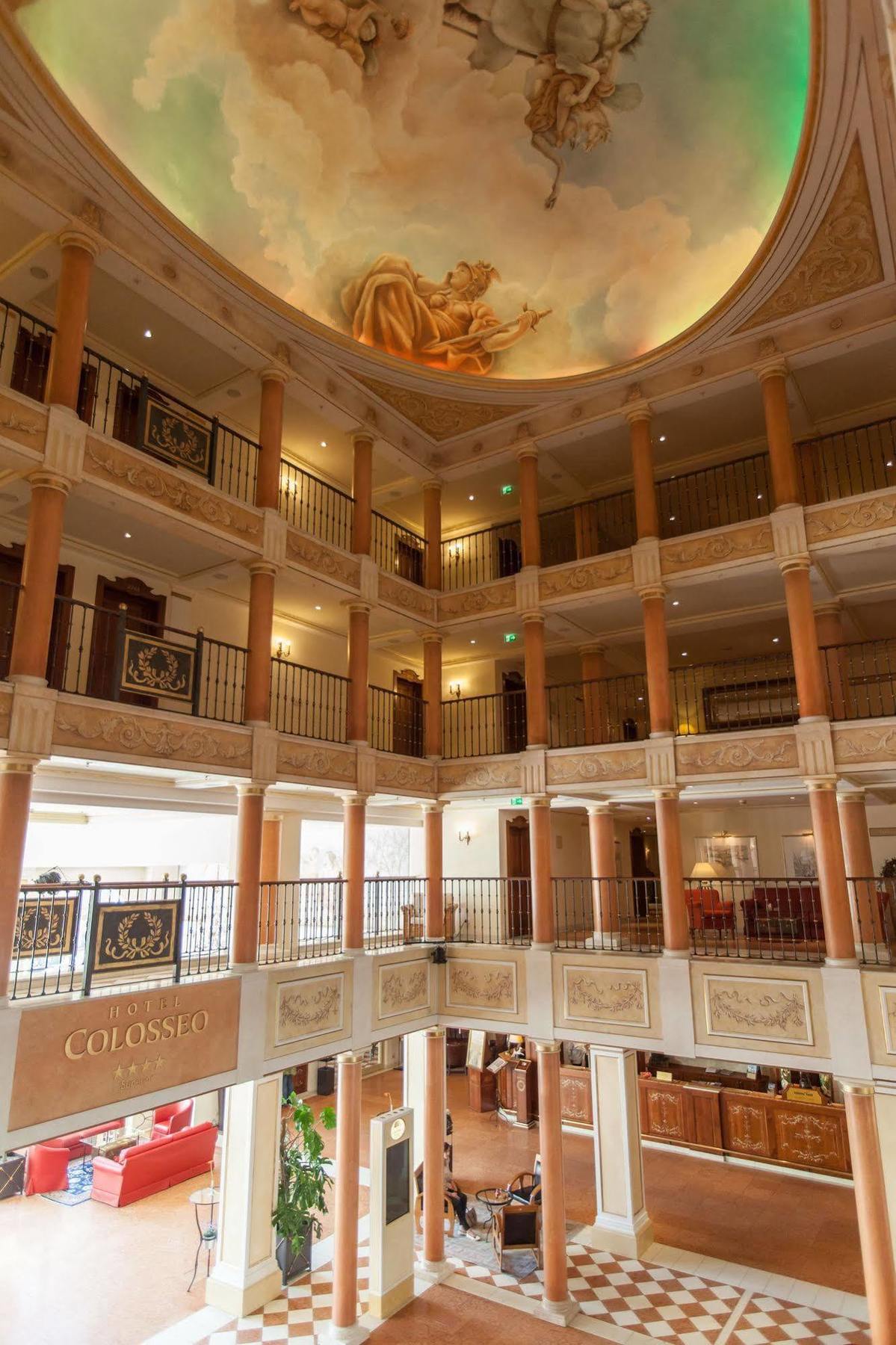 4 Hotel รูสท์ ภายนอก รูปภาพ